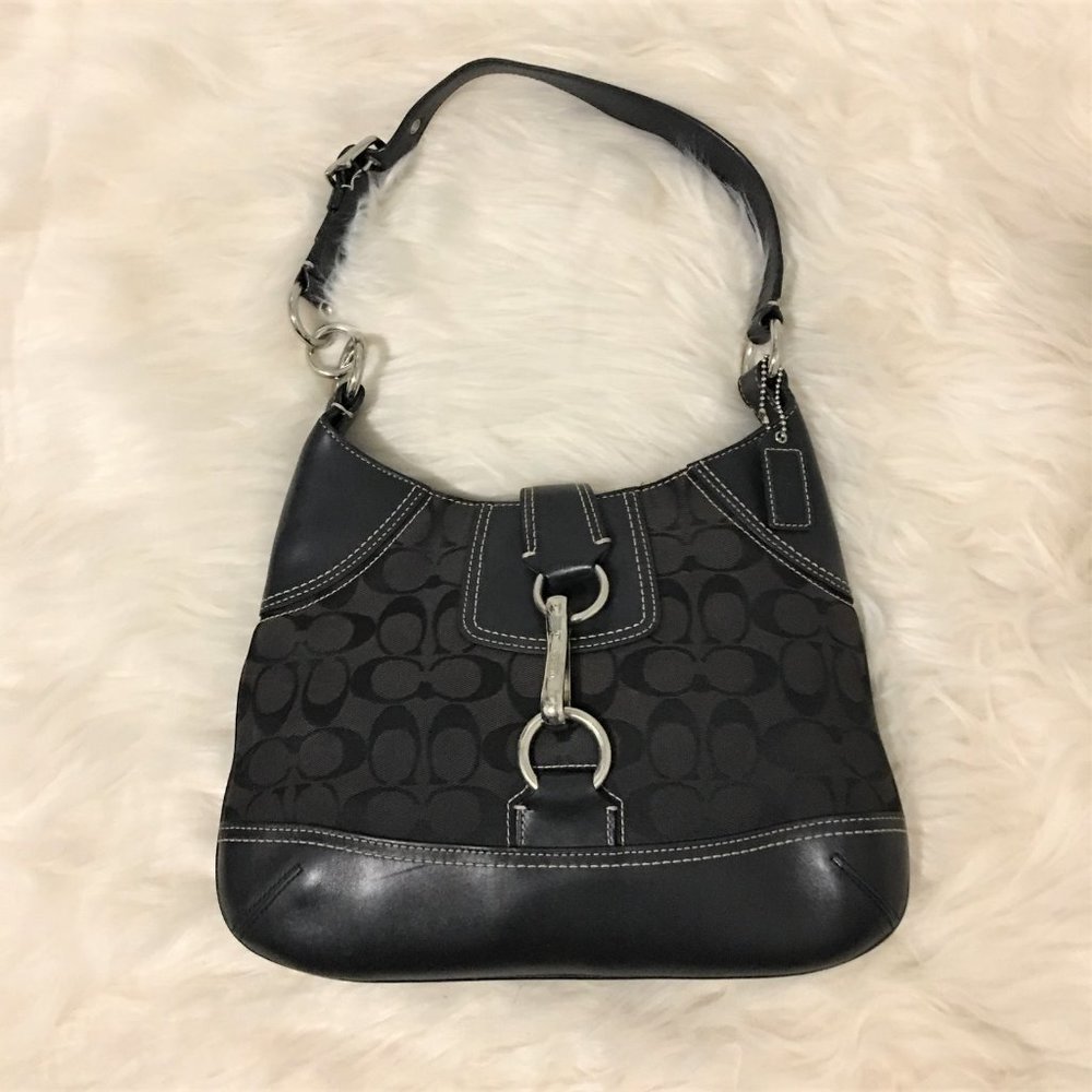 Pre-owned Coach Signature black shoulder hobo.